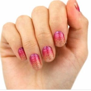 Color Street: Sunset Boulevard.